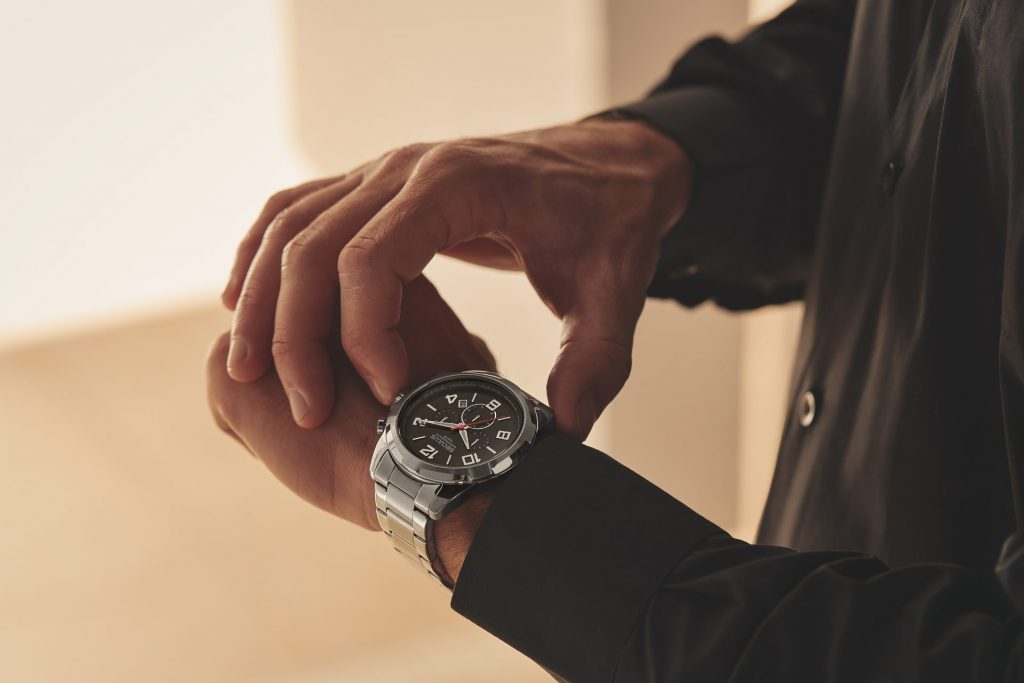 Como limpar relógio de aço O passo a passo!