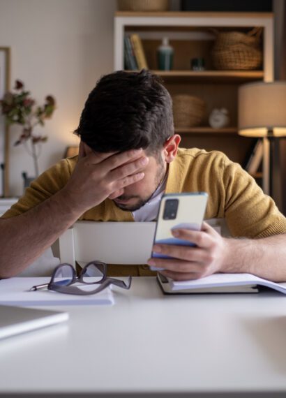 como-controlar-o-uso-excessivo-do-celular-5-dicas-praticas/