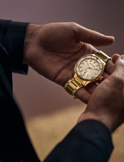 guia-completo-qual-o-horario-certo-para-ajustar-a-data-do-relogio