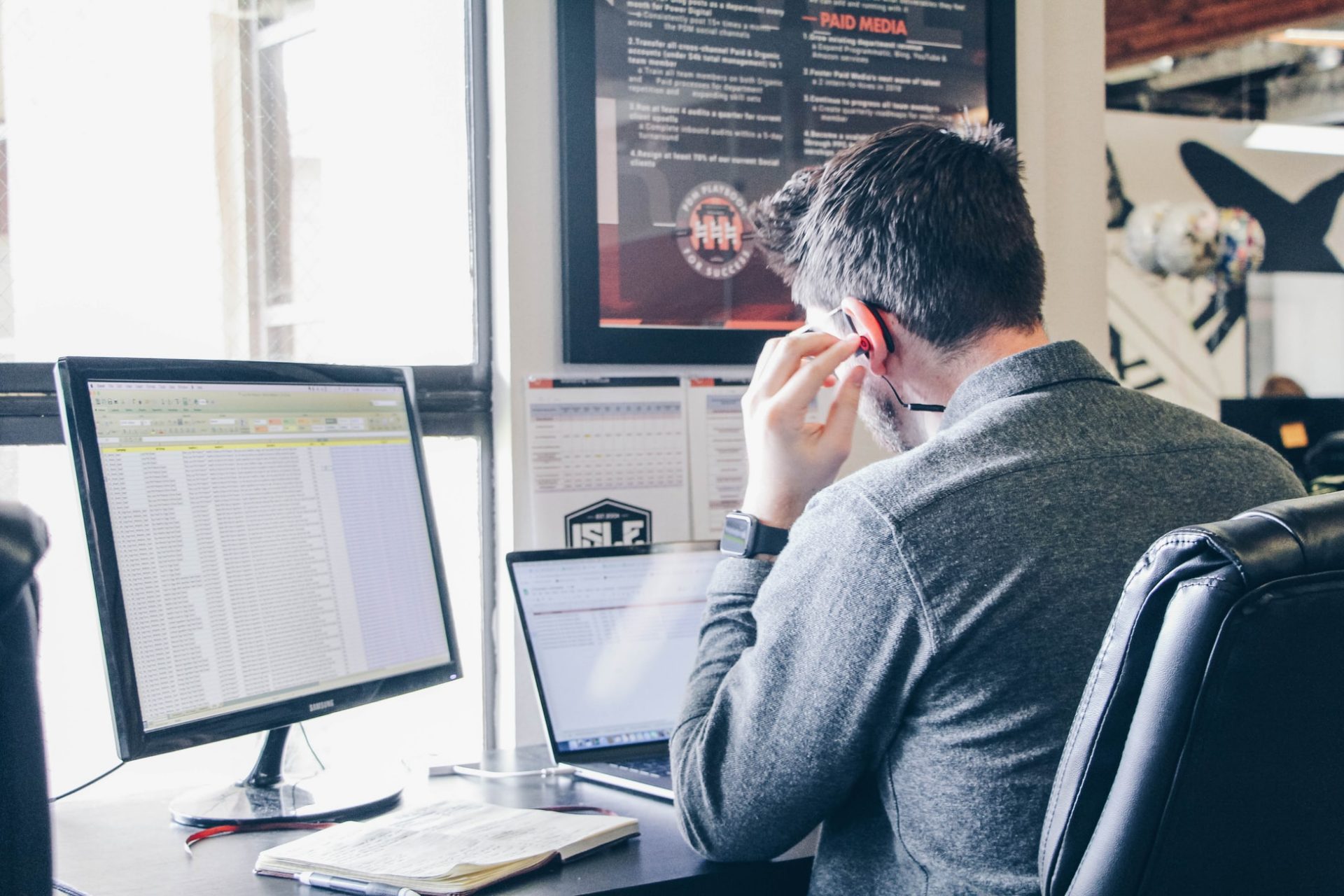 Playlists de músicas para ouvir no trabalho