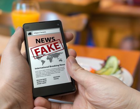 fakenews02 450x350 - Combate às fake news nas eleições