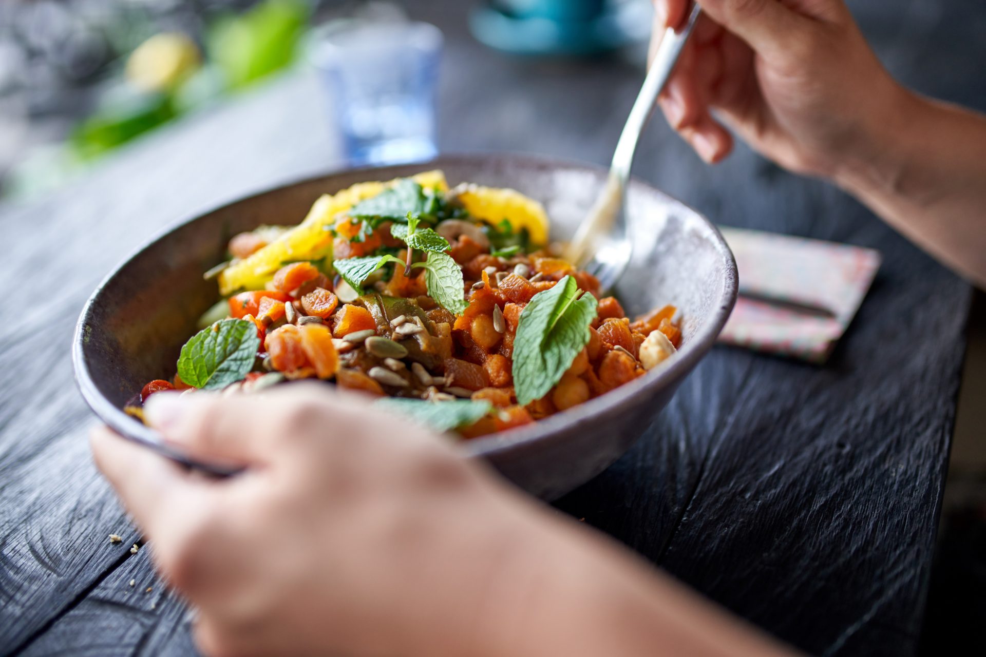 iStock1179066272 - Verão: Saiba como equilibar sua alimentação